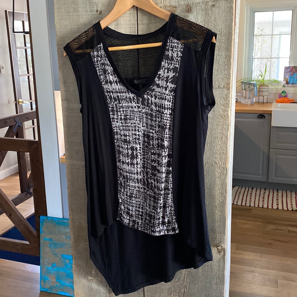 BCBG top